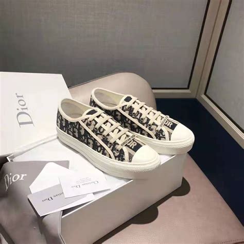 dior sneakersy|christian Dior sneaker prices.